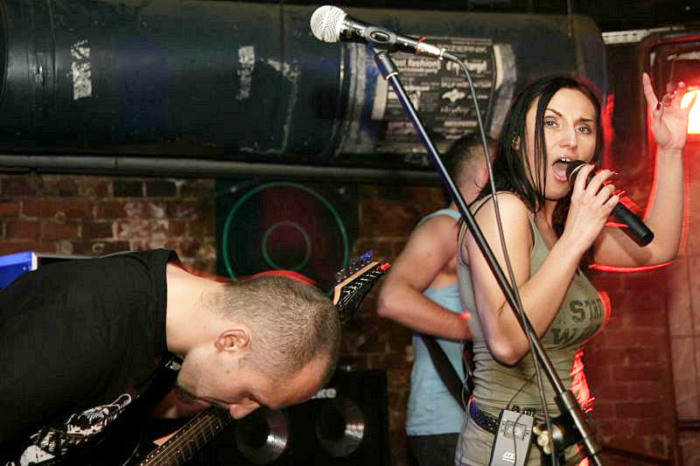 Desdemona, Symphony Divine