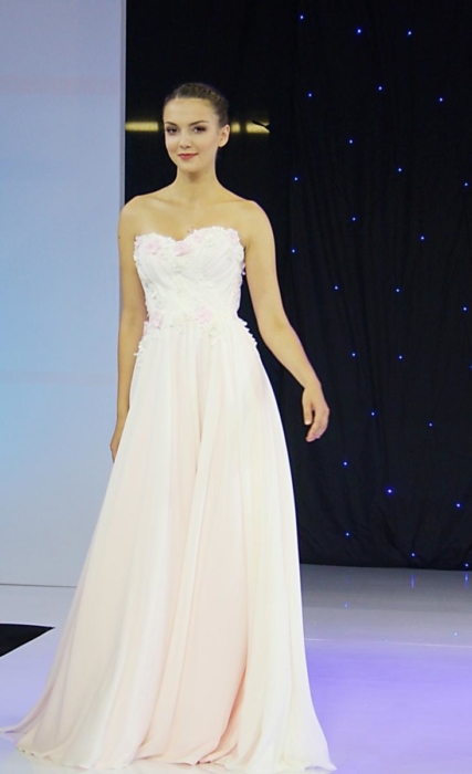 Targi Ślubne "Orbita" Wrocław 2019. Pokaz z salonu Madam Shears