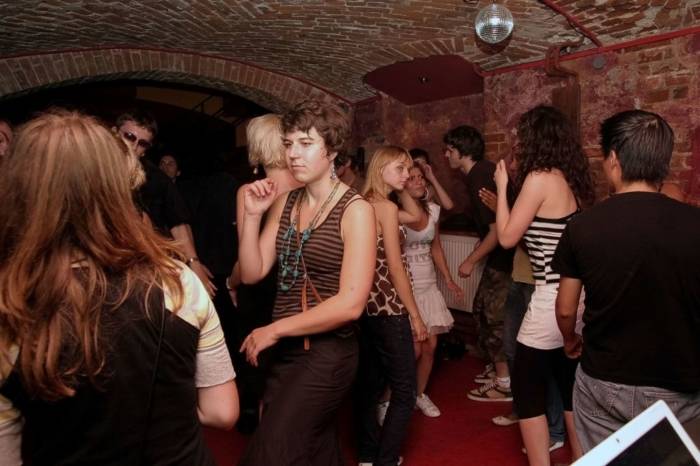 Lipstick on the Grass