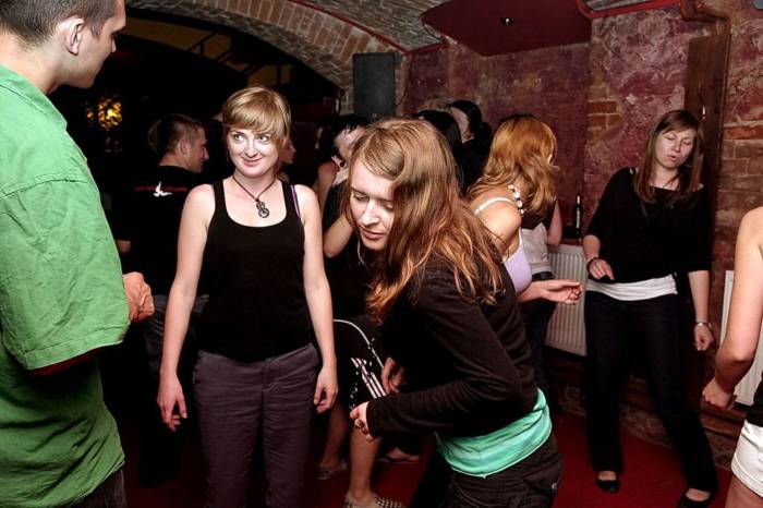 Lipstick on the Grass