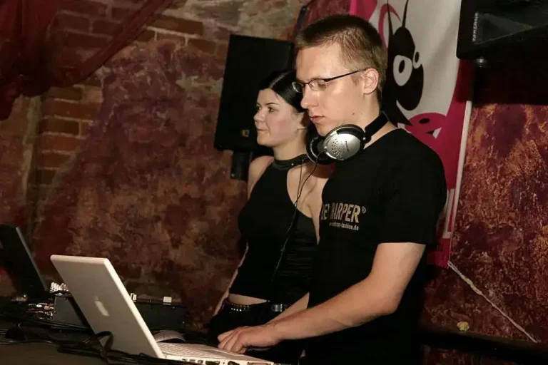 Lipstick on the Grass